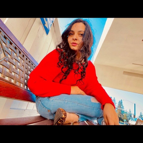 Meet your Posher, Alicia - Picture 3 of 8